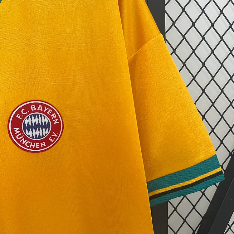 FC Bayern München Away Retro Trikot 1993-1995 - Gelb