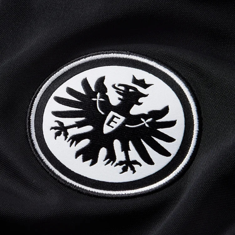 Eintracht Frankfurt Home Trikot 2021-2022 – Schwarz
