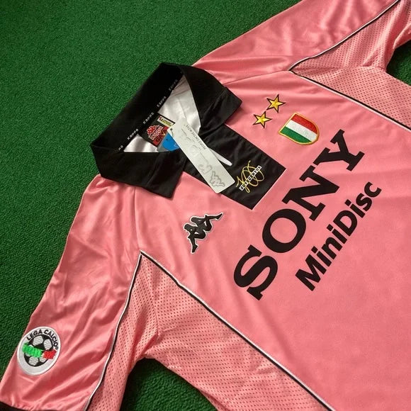 1997-98 Juventus Auswärts Retro Trikot | Alessandro Del Piero #10