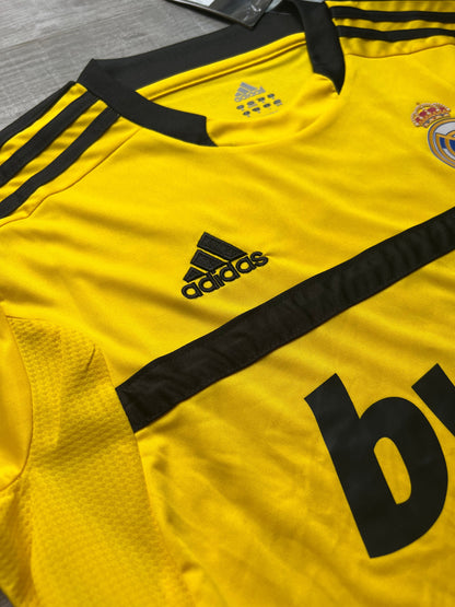 2011-12 - REAL MADRID GOALKEEPER HOME | RETRO Casillas – Größen XL und L