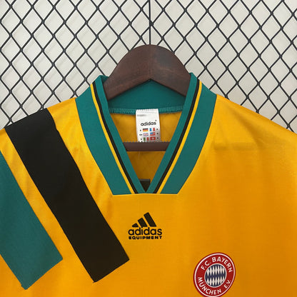 FC Bayern München Away Retro Trikot 1993-1995 - Gelb