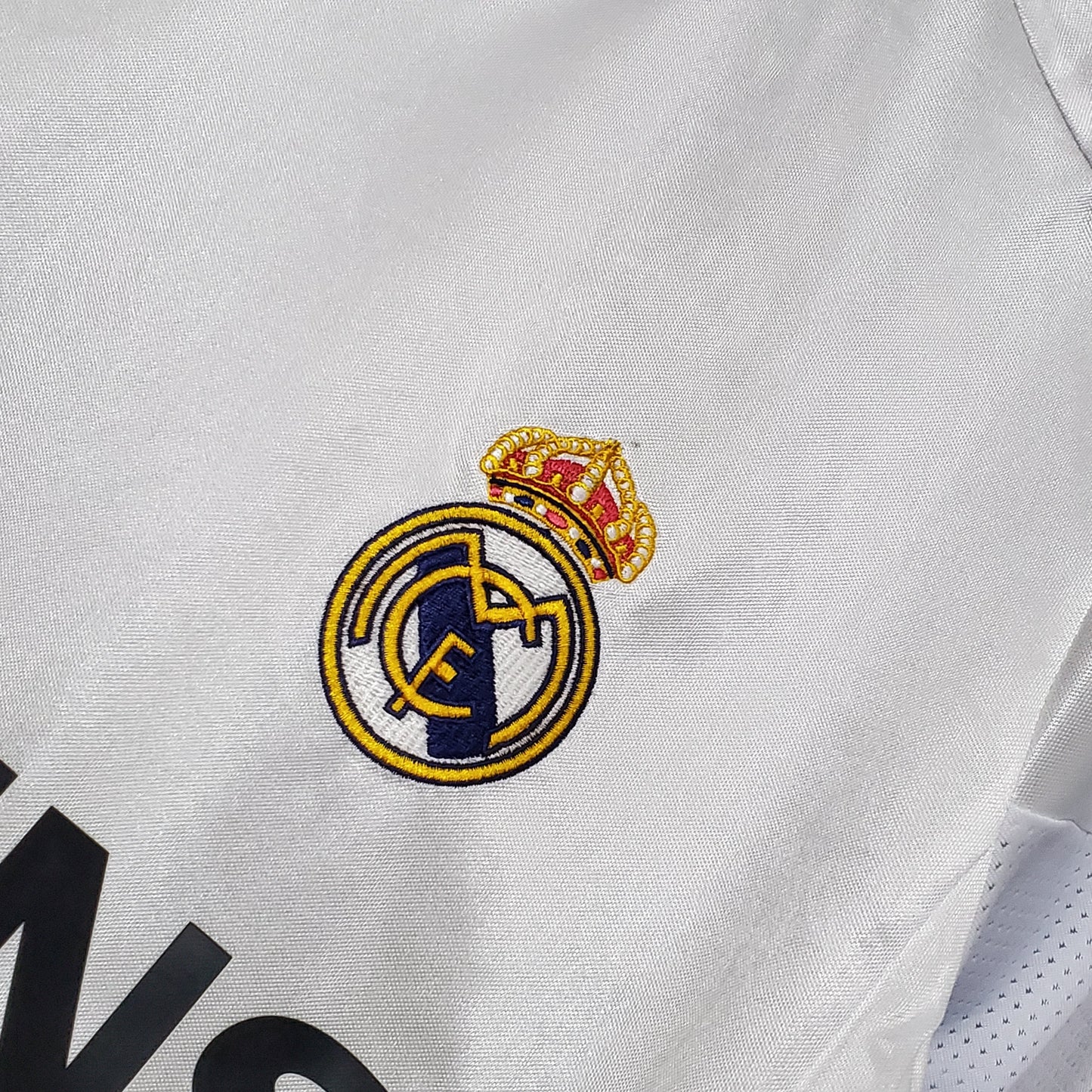 2004-05 Real Madrid Home Retro Trikot - Raul - XL