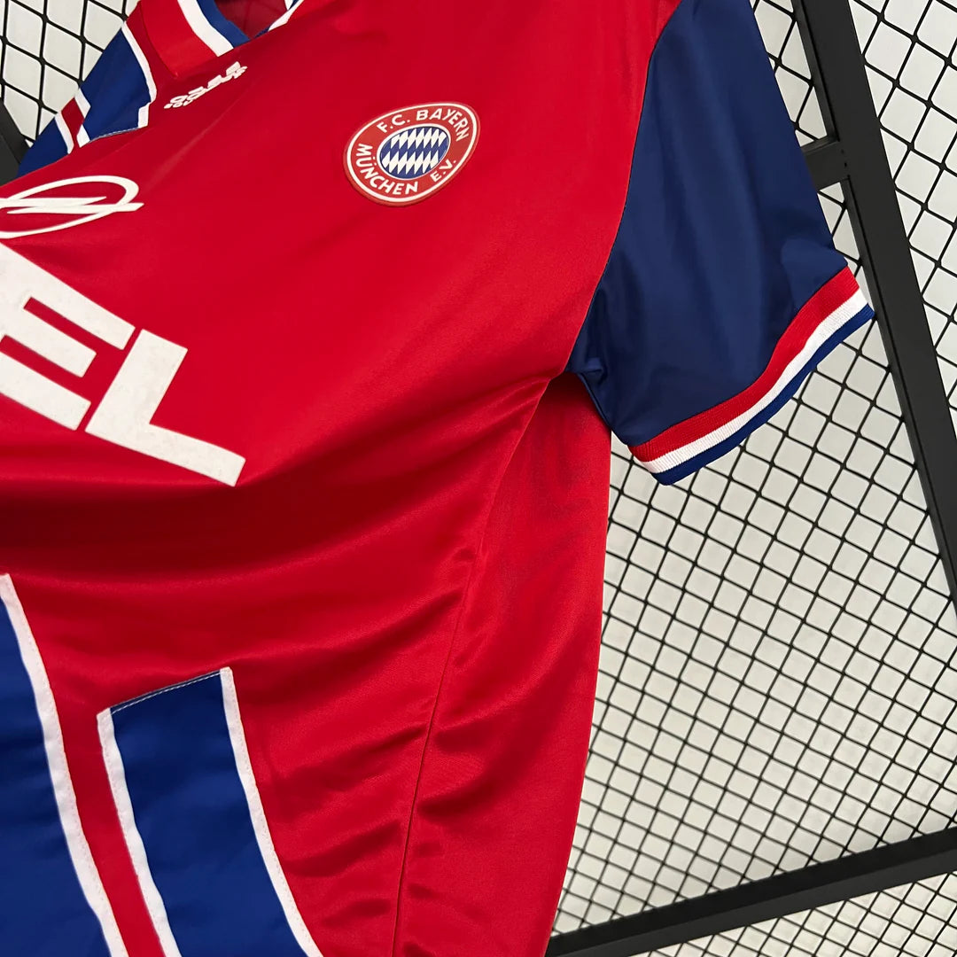 FC Bayern München Home Retro Trikot 1993-1995