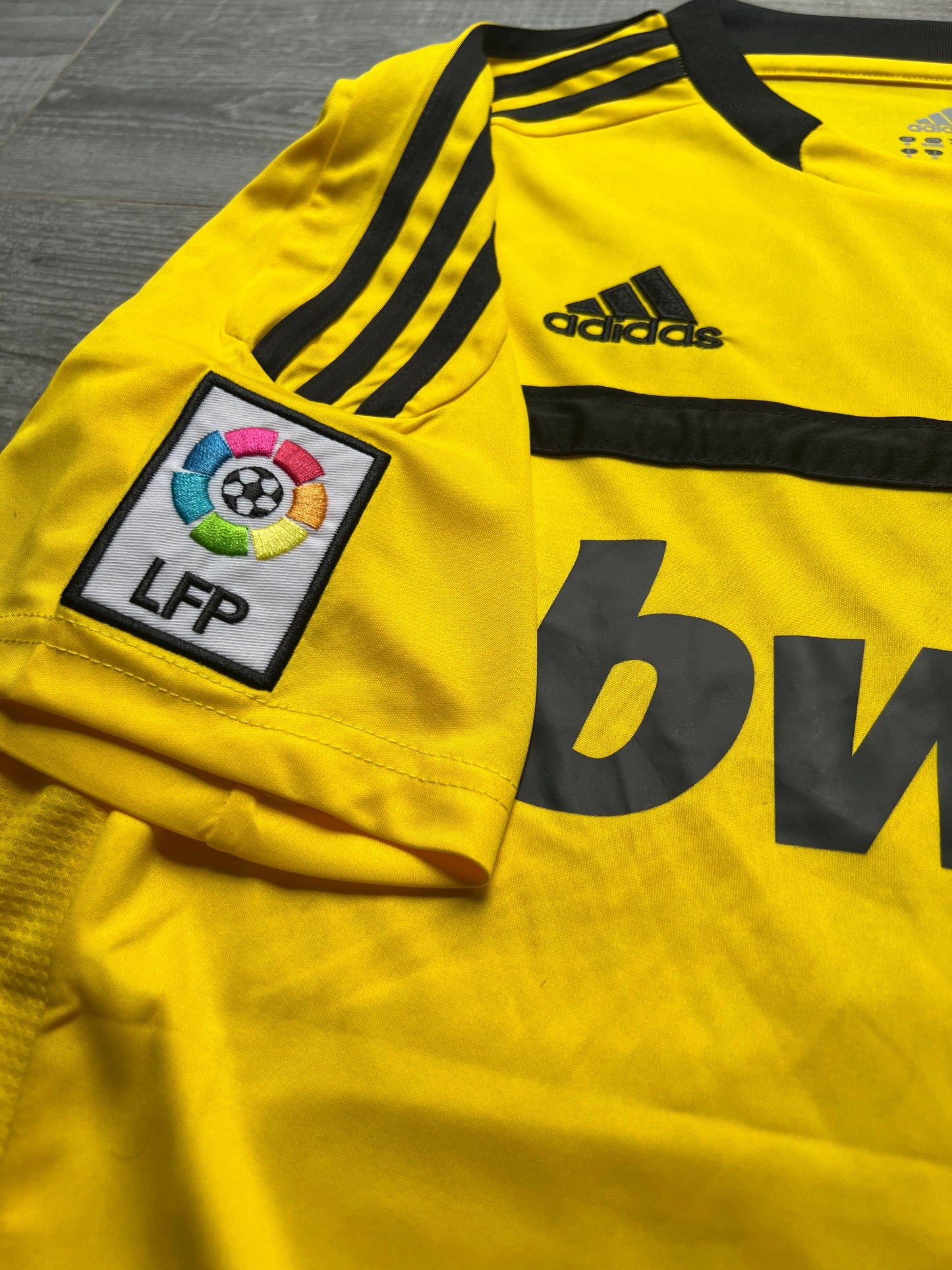 2011-12 - REAL MADRID GOALKEEPER HOME | RETRO Casillas – Größen XL und L