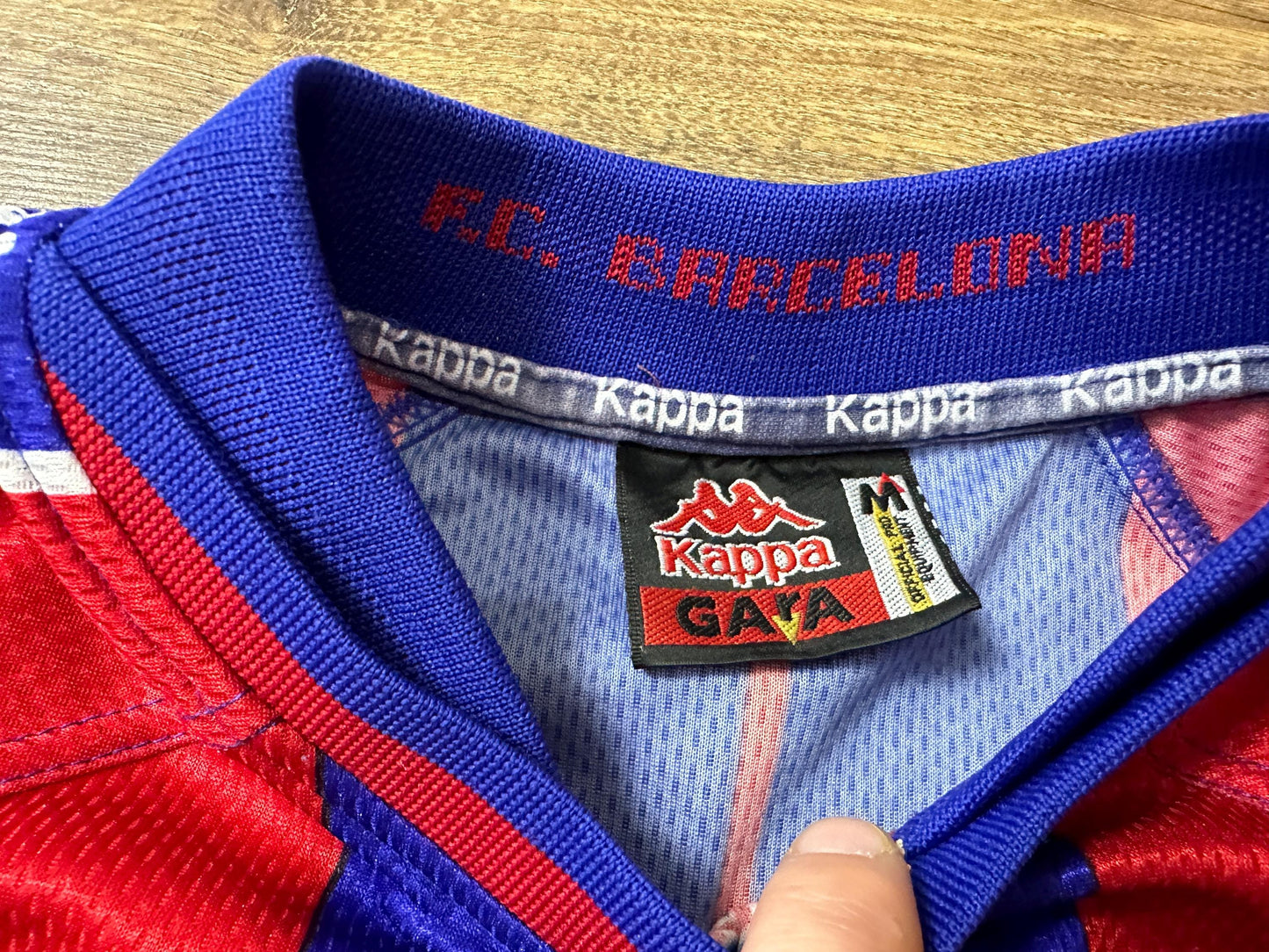 Vintage FC Barcelona Auswärtstrikot 2000-2002 - Kappa - Größe M